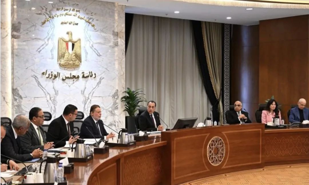 رئيس الوزراء المصري يطلب من البنك المركزي وضع قواعد لتسهيل عملية “تصدير العقار” رئيس الوزراء المصري يطلب من البنك المركزي وضع قواعد لتسهيل عملية “تصدير العقار”