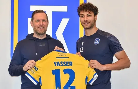 محمد ياسر يتحدث عن استبعاده من قائمة الأهلي في كأس العالم للأندية: أنا لاعب في تيبلتسه محمد ياسر يتحدث عن استبعاده من قائمة الأهلي في كأس العالم للأندية: أنا لاعب في تيبلتسه