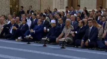 الرئيس السيسي يتابع خطبة عيد الأضحى من جامع العاصمة الإدارية في مصر