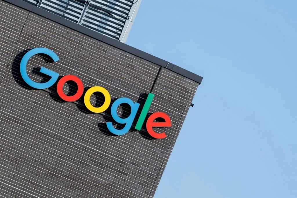 جوجل تعتزم إنهاء شراكتها مع Scale AI بعد استحواذ ميتا على 49% مقابل 14.6 مليار دولار جوجل تعتزم إنهاء شراكتها مع Scale AI بعد استحواذ ميتا على 49% مقابل 14.6 مليار دولار