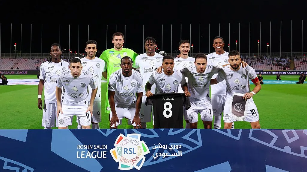الشباب يسعى لتقوية خط دفاعه أمام النصر الشباب يسعى لتقوية خط دفاعه أمام النصر