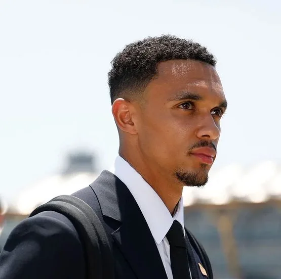 فريق ريال مدريد يتوجه إلى الولايات المتحدة للمنافسة في كأس العالم للأندية فريق ريال مدريد يتوجه إلى الولايات المتحدة للمنافسة في كأس العالم للأندية
