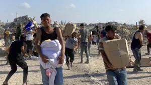 حكومة غزة: زيادة عدد ضحايا فخاخ المساعدات إلى 125 شهيدًا و736 مصابًا حكومة غزة: زيادة عدد ضحايا فخاخ المساعدات إلى 125 شهيدًا و736 مصابًا