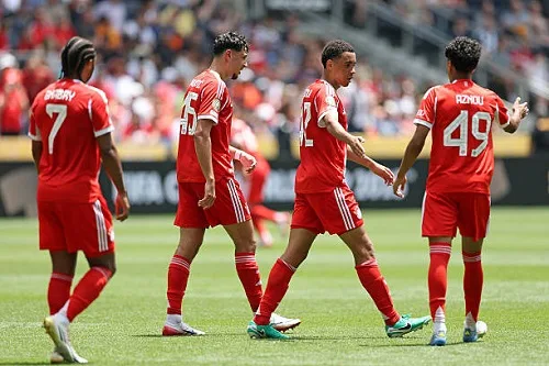 10 أهداف.. بايرن ميونخ يسجل رقمًا قياسيًا في تاريخ كأس العالم للأندية 10 أهداف.. بايرن ميونخ يسجل رقمًا قياسيًا في تاريخ كأس العالم للأندية
