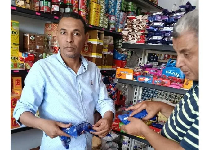 confiscation of expired food items during a supply campaign in Alexandria (photos) confiscation of expired food items during a supply campaign in Alexandria (photos)