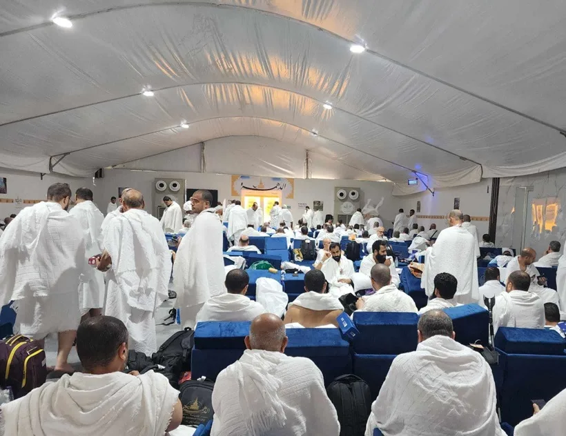 نجاح تدفق حجاج السياحة إلى المزدلفة وبدء رمي جمرة العقبة الكبيرة نجاح تدفق حجاج السياحة إلى المزدلفة وبدء رمي جمرة العقبة الكبيرة