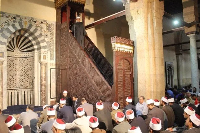 الأوطان ليست مجرد قطع من الأرض.. الأوقاف تنشر نص خطبة الجمعة القادمة الأوطان ليست مجرد قطع من الأرض.. الأوقاف تنشر نص خطبة الجمعة القادمة