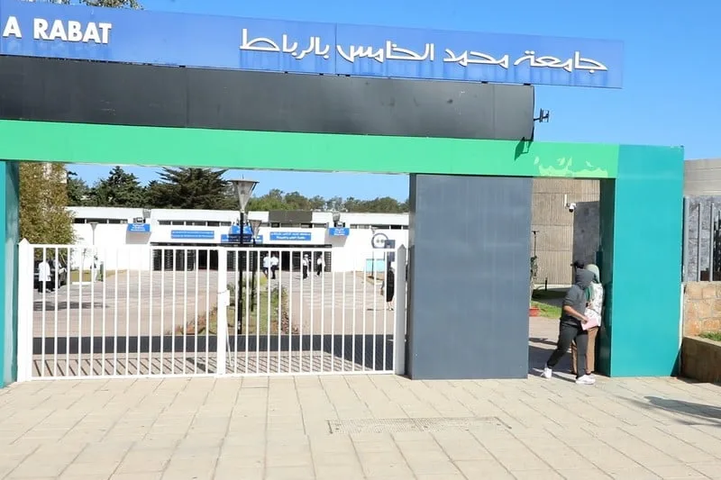 كليات الطب تتصدر اهتمامات خريجي البكالوريا ذوي المعدلات المرتفعة في المغرب كليات الطب تتصدر اهتمامات خريجي البكالوريا ذوي المعدلات المرتفعة في المغرب