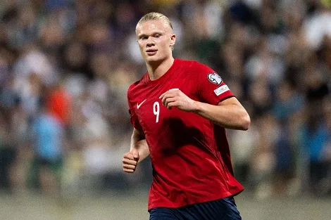 إيطاليا تواجه أزمة في الدفاع قبل مباراة هالاند والنرويج في تصفيات كأس العالم إيطاليا تواجه أزمة في الدفاع قبل مباراة هالاند والنرويج في تصفيات كأس العالم