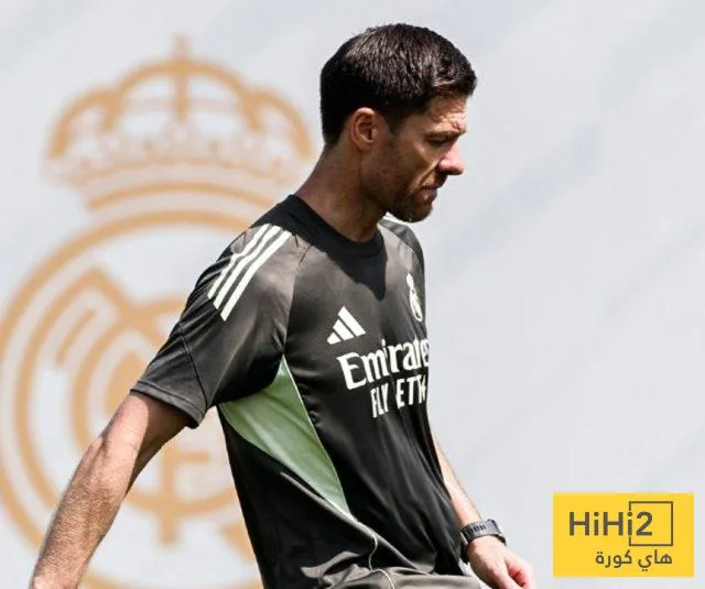 أضخم تحدٍ يواجه ألونسو مع ريال مدريد أضخم تحدٍ يواجه ألونسو مع ريال مدريد