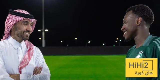 وزير الرياضة يساند لاعبي منتخبنا قبل مواجهة أستراليا وزير الرياضة يساند لاعبي منتخبنا قبل مواجهة أستراليا