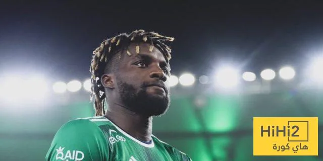 الأهلي يبدأ إجراءات بيع لاعبه في الصيف الحالي الأهلي يبدأ إجراءات بيع لاعبه في الصيف الحالي