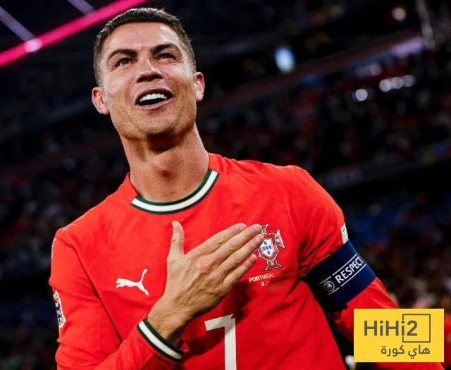 وجهة نظر مدرب البرتغال حول احتمال اعتزال رونالدو دوليًا وجهة نظر مدرب البرتغال حول احتمال اعتزال رونالدو دوليًا