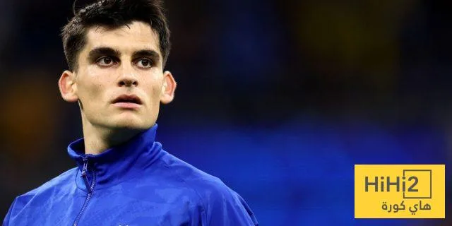 ما هو تعليق جيرارد مارتن بشأن مستقبله مع برشلونة في ظل اهتمام أندية الدوري الإنجليزي؟ ما هو تعليق جيرارد مارتن بشأن مستقبله مع برشلونة في ظل اهتمام أندية الدوري الإنجليزي؟