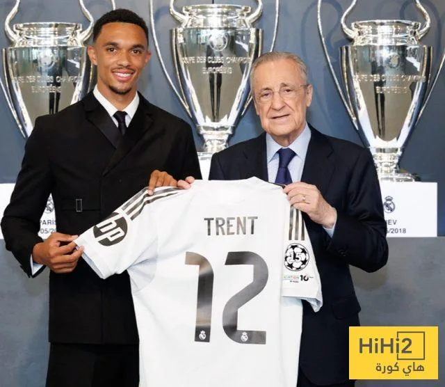 أفضل موقع يمكن لأرنولد اللعب فيه مع ريال مدريد أفضل موقع يمكن لأرنولد اللعب فيه مع ريال مدريد