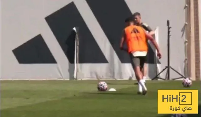 منصة جديدة للكرات الثابتة في ريال مدريد! منصة جديدة للكرات الثابتة في ريال مدريد!