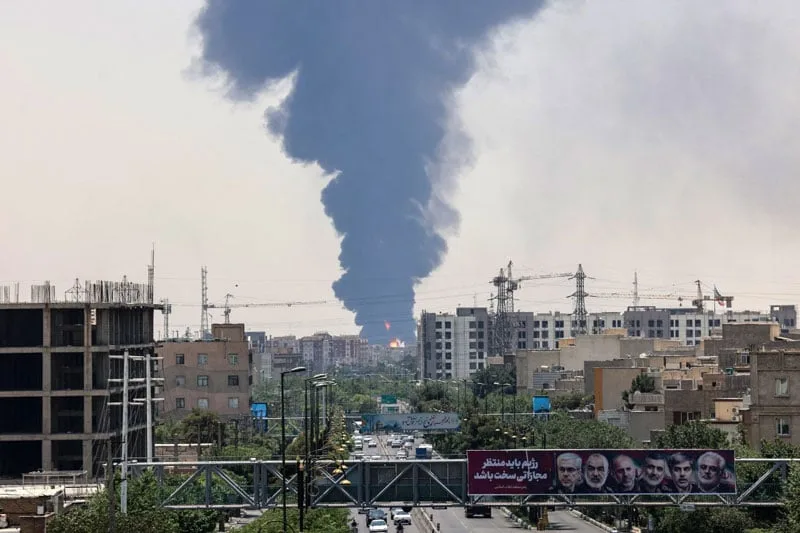 إيران تهدد إسرائيل بـ”رد قاسٍ” إيران تهدد إسرائيل بـ”رد قاسٍ”