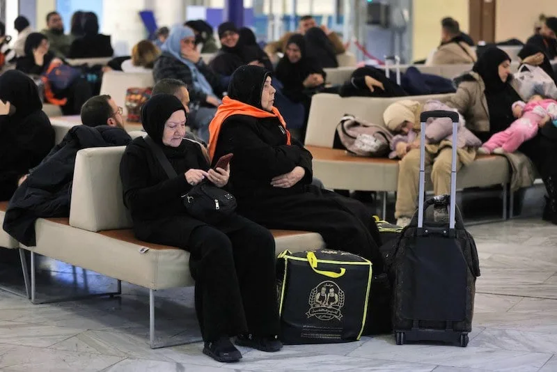 إيران تقرر إغلاق الأجواء حتى إشعار آخر. إيران تقرر إغلاق الأجواء حتى إشعار آخر.