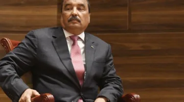 الرئيس السابق لموريتانيا يتلقى علاجًا بالقسطرة