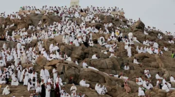 وزير الأوقاف: وفاة معتمرة أردنية