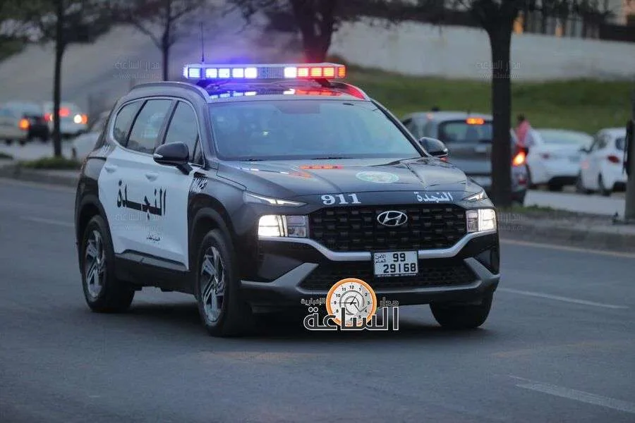 الأمن يعلن عن الضبط في البلقاء عقب فيديو المقطع. الأمن يعلن عن الضبط في البلقاء عقب فيديو المقطع.