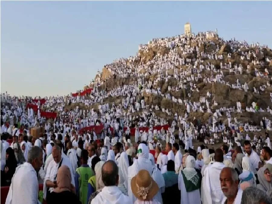 حج 2025: أول حالة ولادة على جبل عرفات حج 2025: أول حالة ولادة على جبل عرفات