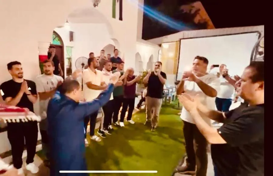 أبناء الجالية الأردنية في سلطنة عمان: دعم قوي، تميز، واحتفالية التأهل (صور)