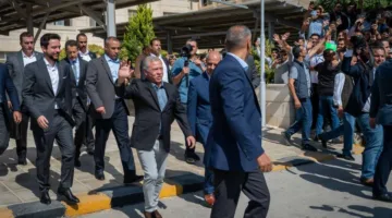 الأردنيون يحيون ذكرى الجلوس الملكي في عيده السادس والعشرين يوم الاثنين