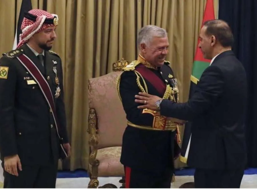 القوابعة يعبّر: أطيب التمنيات لسيدنا في كل عام القوابعة يعبّر: أطيب التمنيات لسيدنا في كل عام