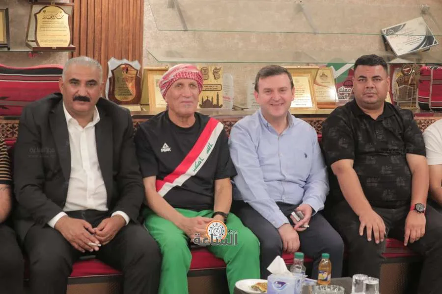 قبيلة العدوان تحتفل برابطة المشجعين العراقيين في منزل أبو عرابي (صور وفيديو) قبيلة العدوان تحتفل برابطة المشجعين العراقيين في منزل أبو عرابي (صور وفيديو)