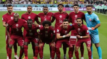 قطر تتلقى هزيمة أمام أوزبكستان بثلاثة أهداف في تصفيات كأس العالم.