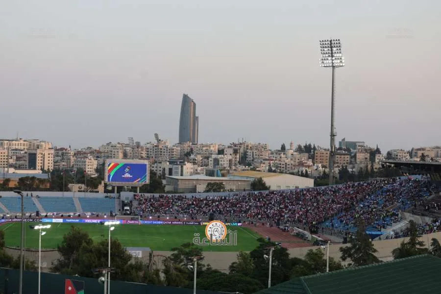 كما هو معتاد.. جمهور النشامى يتواجد بقوة (فيديو وصور) كما هو معتاد.. جمهور النشامى يتواجد بقوة (فيديو وصور)