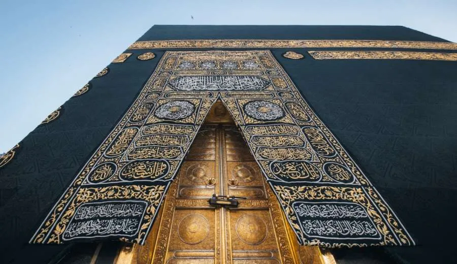 السعودية تعلن عن انطلاق موسم العمرة وتفعيل إصدار التأشيرات السعودية تعلن عن انطلاق موسم العمرة وتفعيل إصدار التأشيرات