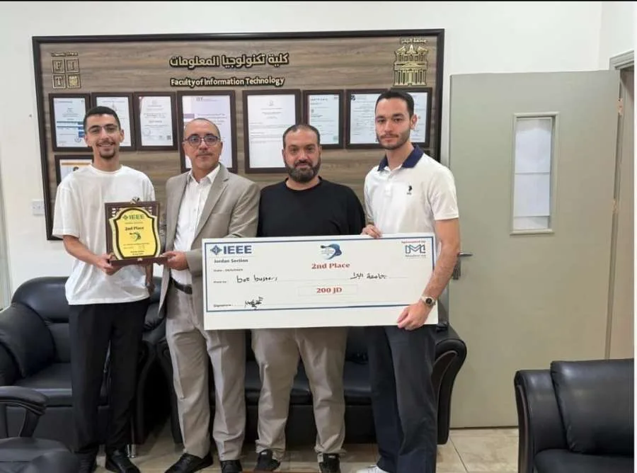 جامعة البترا تحصل على المركز الثاني في هاكاثون IEEE للتطبيقات الذكية للذكاء الاصطناعي جامعة البترا تحصل على المركز الثاني في هاكاثون IEEE للتطبيقات الذكية للذكاء الاصطناعي