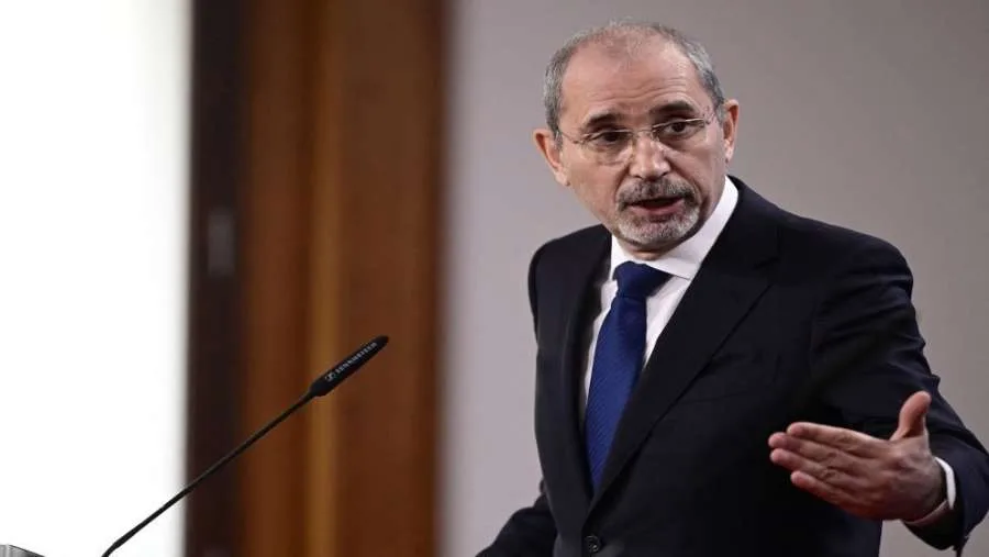 الصفدي يؤكد أهمية إنهاء الاعتداءات وحل الأزمة الإنسانية في غزة. الصفدي يؤكد أهمية إنهاء الاعتداءات وحل الأزمة الإنسانية في غزة.