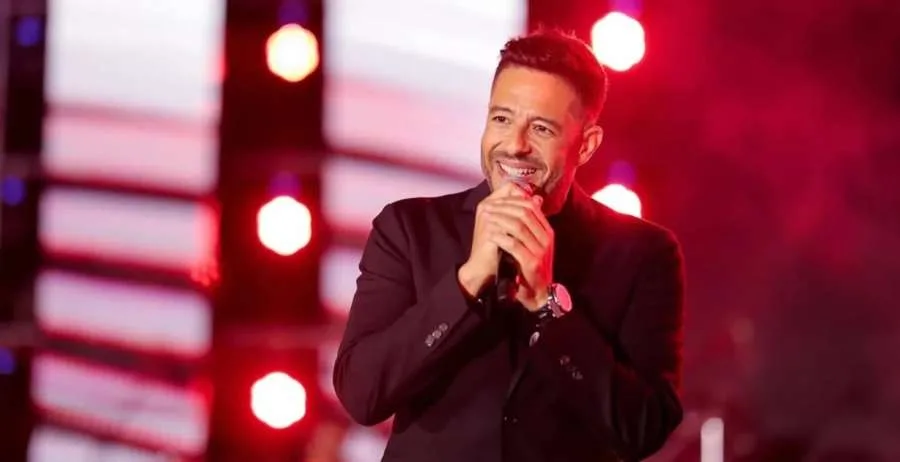 محمد حماقي يقع ضحية لسرقة من قبل أربعة نجوم إسبان.. ما هي التفاصيل؟ محمد حماقي يقع ضحية لسرقة من قبل أربعة نجوم إسبان.. ما هي التفاصيل؟