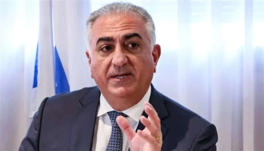 ابن شاه إيران يطالب الشرطة والجيش بالتمرد ضد النظام ابن شاه إيران يطالب الشرطة والجيش بالتمرد ضد النظام