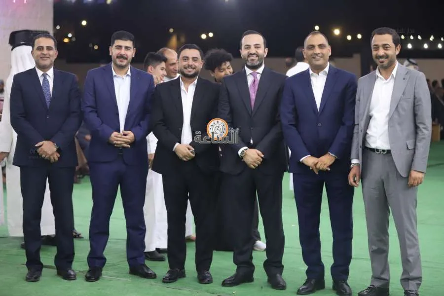 المحامي أبو طربوش يحتفل بمناسبة نيله درجة الدكتوراه (صور) المحامي أبو طربوش يحتفل بمناسبة نيله درجة الدكتوراه (صور)