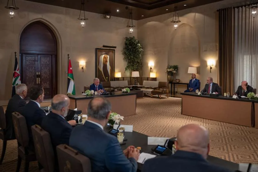 وردم: اجتماع الملك يعزز الثقة والارتياح بمكانة الأردن ودوره البارز وردم: اجتماع الملك يعزز الثقة والارتياح بمكانة الأردن ودوره البارز
