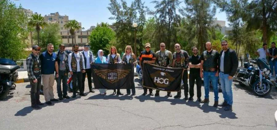 زين تواصل زراعة 600 شجرة حرجية ومثمرة في مدينة الحسين للشباب زين تواصل زراعة 600 شجرة حرجية ومثمرة في مدينة الحسين للشباب