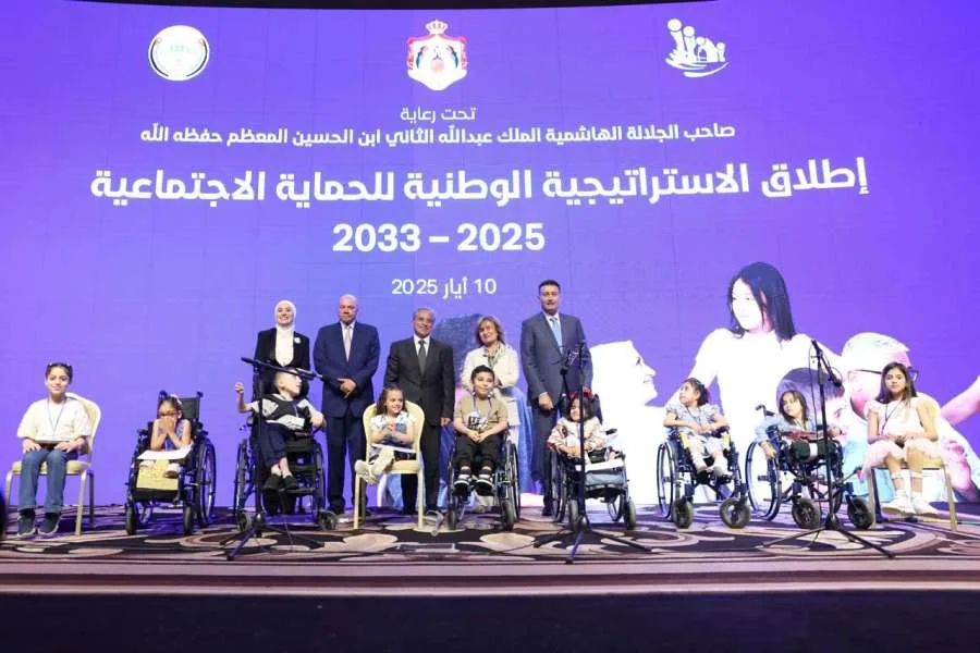 أبو حمور تكتب: نظام الحماية الاجتماعية في الأردن.. عندما تصبح الفكرة واقعا منظّما أبو حمور تكتب: نظام الحماية الاجتماعية في الأردن.. عندما تصبح الفكرة واقعا منظّما