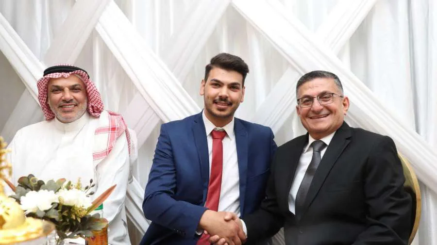 الشيخ منذر باشا كريشان: تهاني وتحيات الشيخ منذر باشا كريشان: تهاني وتحيات