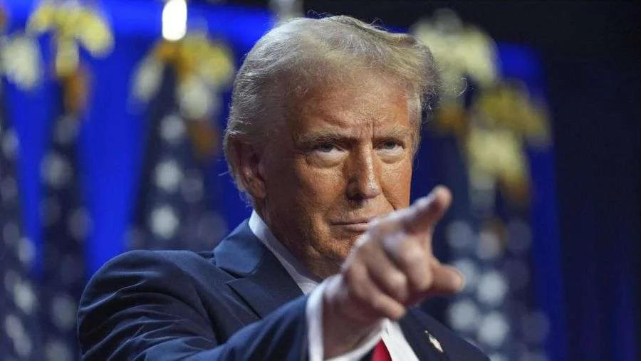 ترامب: يجب على الجميع مغادرة طهران بشكل عاجل ترامب: يجب على الجميع مغادرة طهران بشكل عاجل