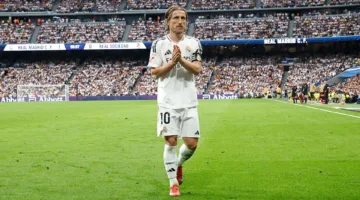 مودريتش يؤخر الانتقال إلى ميلان بسبب ريال مدريد
