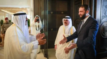 أمير الكويت وأحمد الشرع يتناولان طرق تعزيز العلاقات الثنائية ودعمها