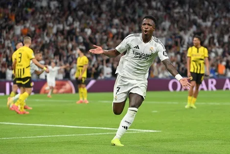 ريال مدريد يتفاعل مع حكم المحكمة بشأن سجن المتهمين في قضية “دمية فينيسيوس” ريال مدريد يتفاعل مع حكم المحكمة بشأن سجن المتهمين في قضية “دمية فينيسيوس”