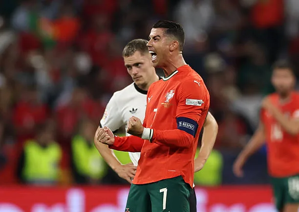 رونالدو يقود منتخب البرتغال للتغلب على ألمانيا والتأهل لنهائي دوري الأمم الأوروبية. رونالدو يقود منتخب البرتغال للتغلب على ألمانيا والتأهل لنهائي دوري الأمم الأوروبية.
