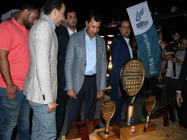 مؤتمر صحفي للكشف عن تفاصيل البطولة الدولية للبادل في سبورتنج مؤتمر صحفي للكشف عن تفاصيل البطولة الدولية للبادل في سبورتنج