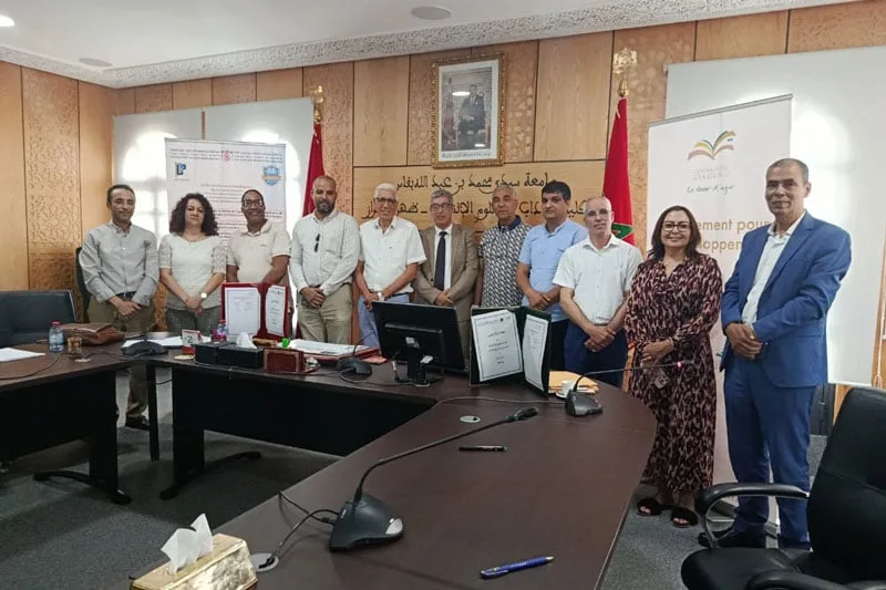 شراكة بين جامعة ومؤسسة زاكورة شراكة بين جامعة ومؤسسة زاكورة