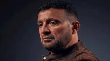 أحمد السقا يقدم تهنئته لابنته بمناسبة تخرجها